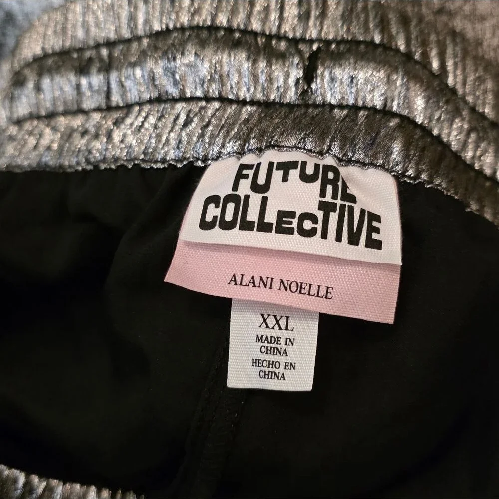 Future Collective Metallic Silver Elastic Waist Shorts Brand New Size XXL